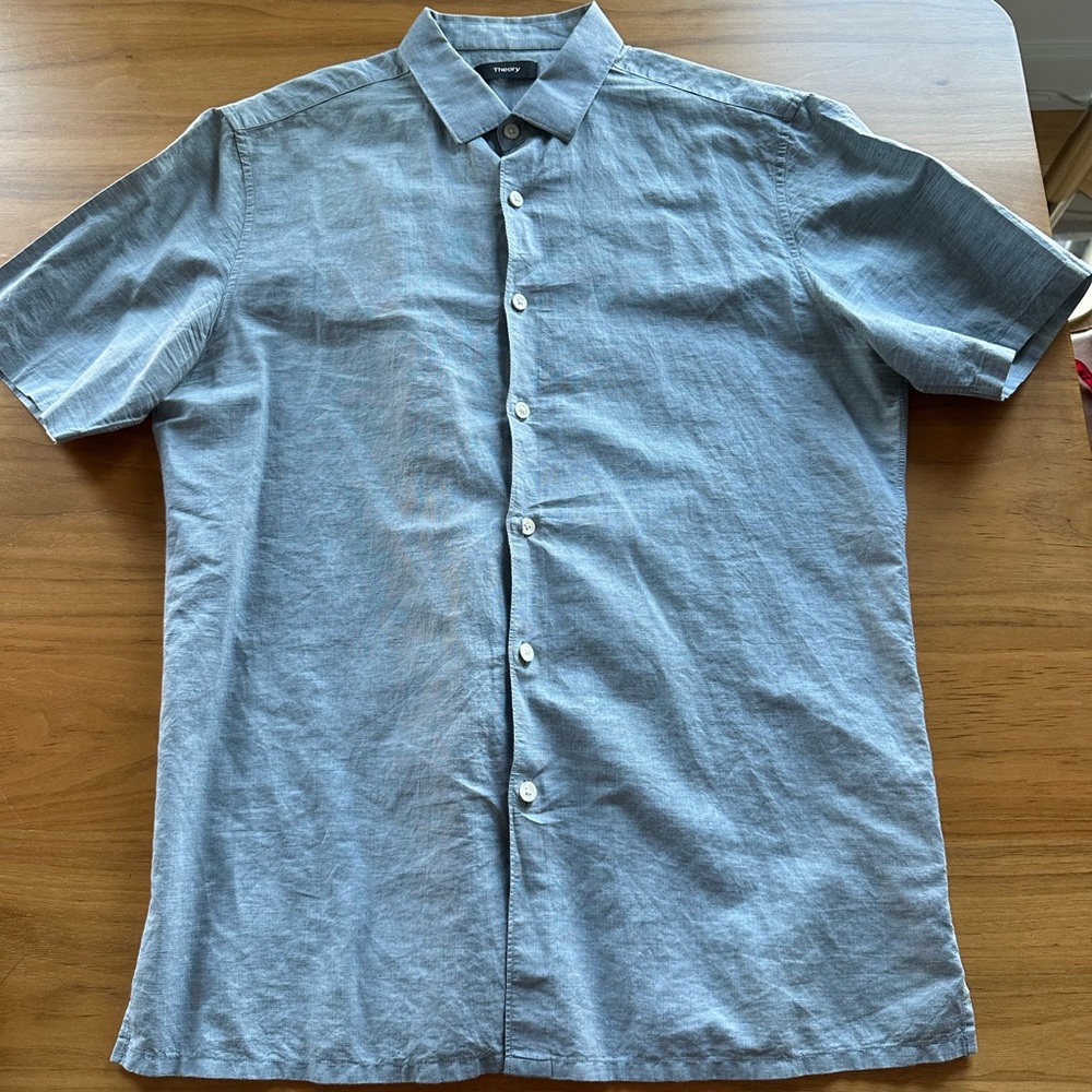 Theory short sleeve blue button down size M